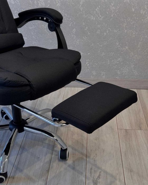 Комп'ютерне крісло BOSS Крісло для компютера із тканини +ПІДНІЖКА