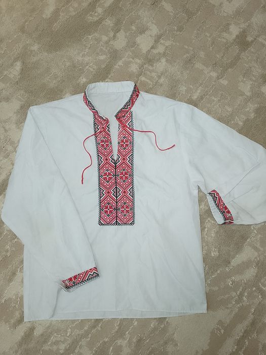 Вишиванка для хлопчика. Вишита сорочка