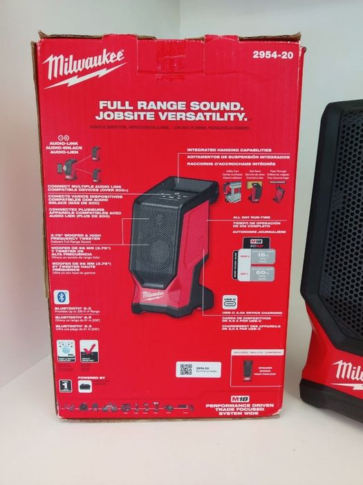 MILWAUKEE™ M18 2954-20. Bluetooth Jobsite Speaker. Блутуз-колонка.