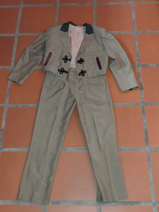 Traje à Portuguesa, cavalo, equitação