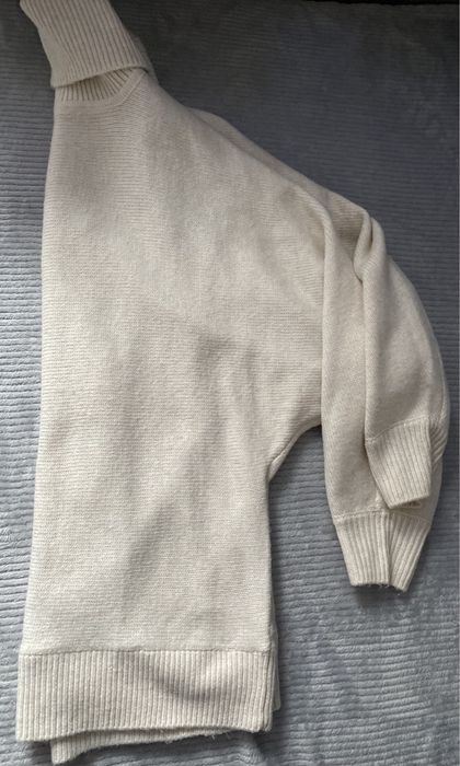 Kremowy Sweter/Golf Mohito krój oversizowy rozmiar S 36