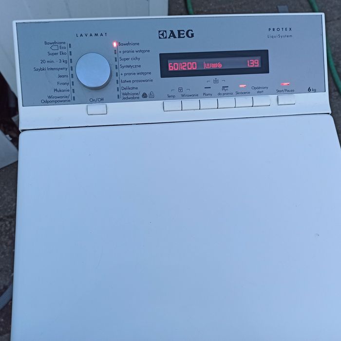 Pralka Elektrolux 40 cm 6kg 1200 obr.