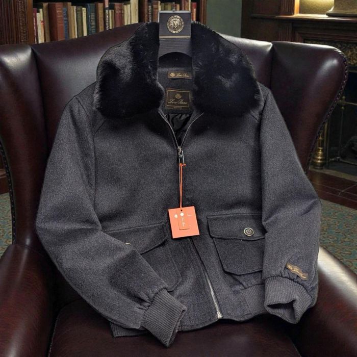 Куртки зима кашемір Loro ТОП