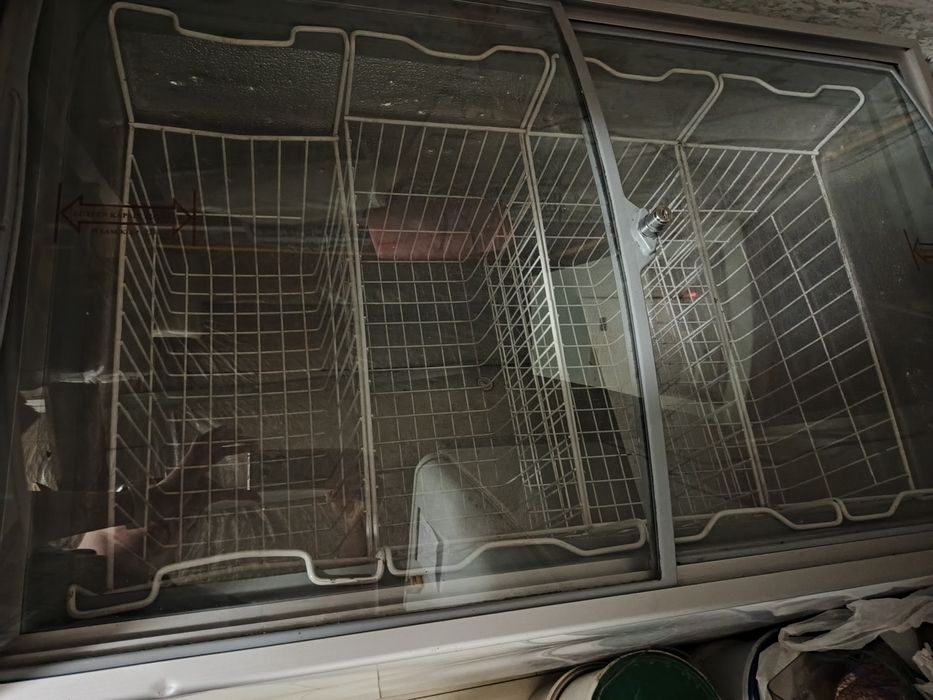 Морозильна камера, вітрина, ларь