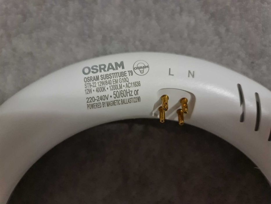 2 Lâmpadas OSRAM SubstiTUBE T9 (Novas a estrear]