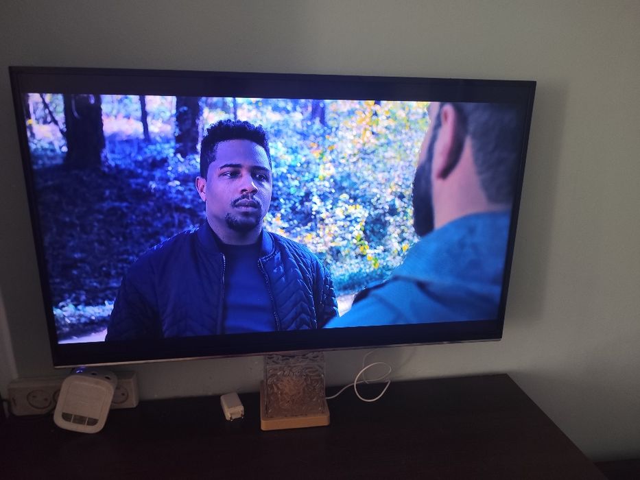 Telewizor Samsung Smart 32 całe