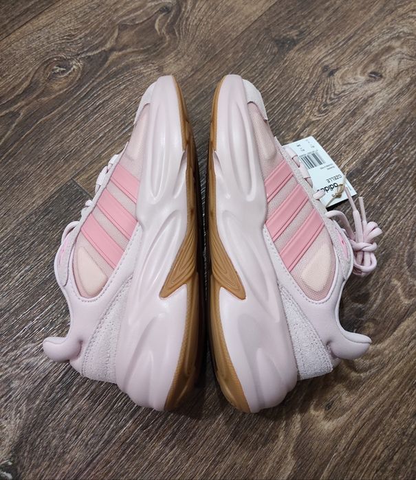 37,5 Adidas Ozelle оригінальні жіночі кросовки
