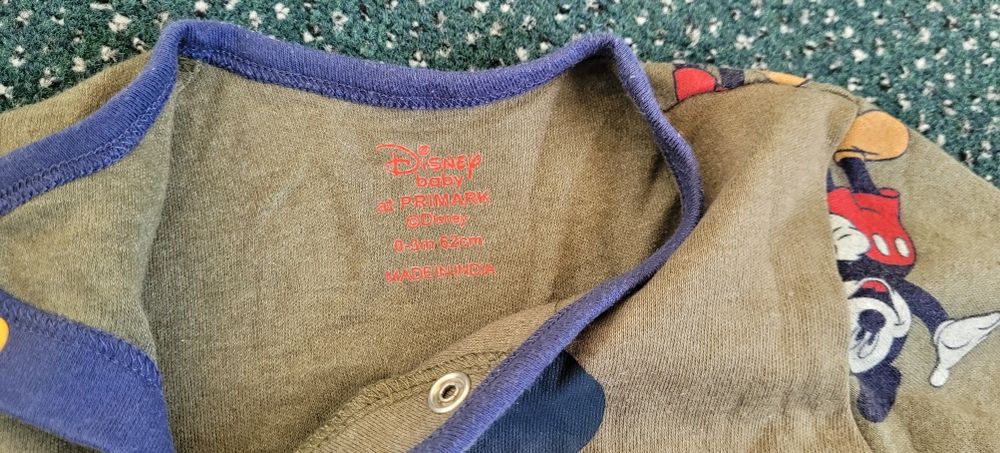 Komplet chłopięcy pajacyk+body+czapka+trójkąt