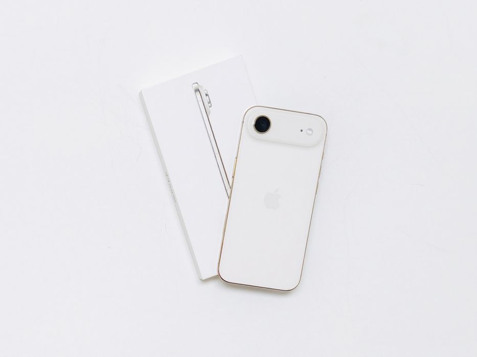 iPhone Air - 1TB - Gold