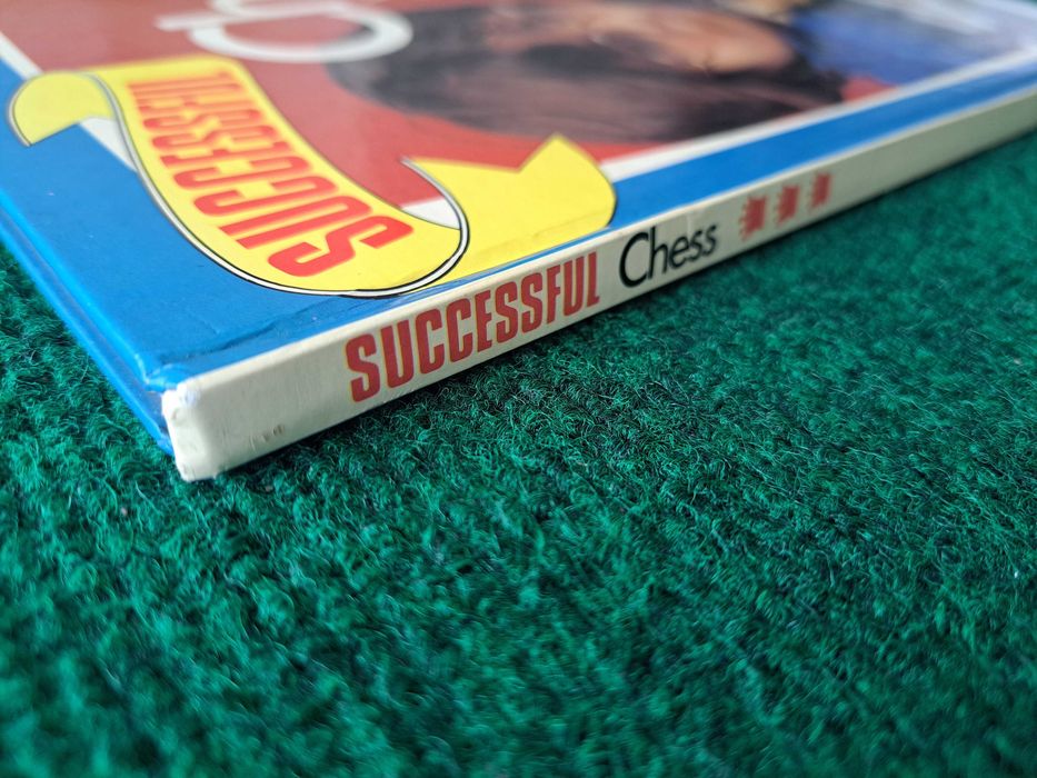 Chess (Xadrez) - Winning Moves and Tactics - Paul Langfield