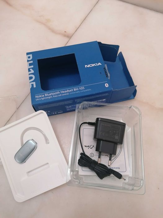 Auricular com microfone - Nokia Bluetooth Headset BH-105