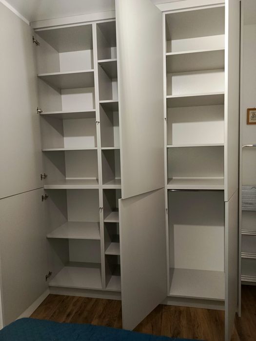 Szafa do zabudowy nowa.