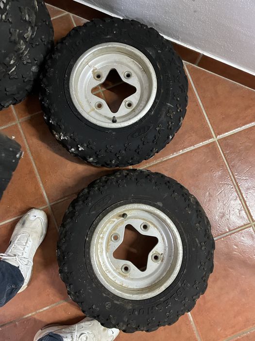 Jantes LTR450 com pneu