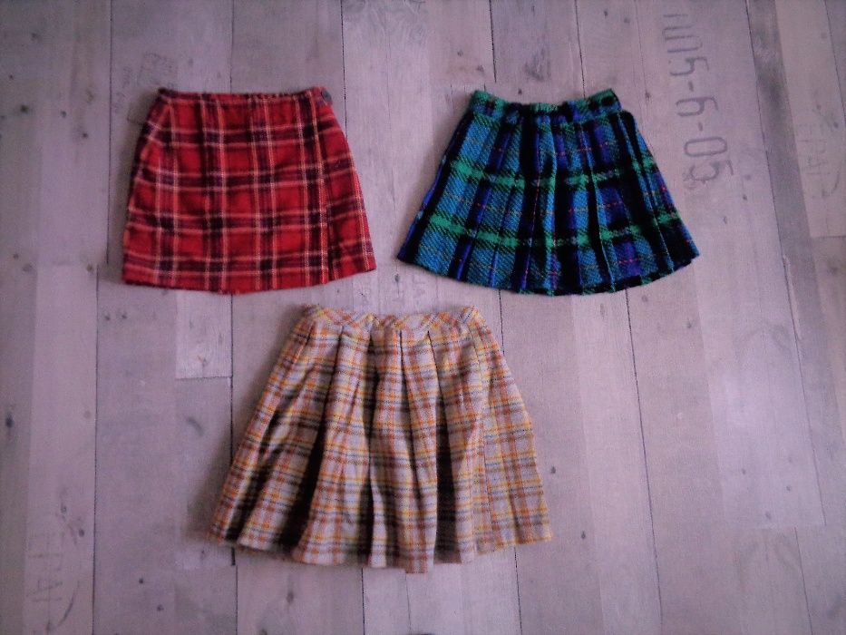 Spódniczka roz. 104 cm.