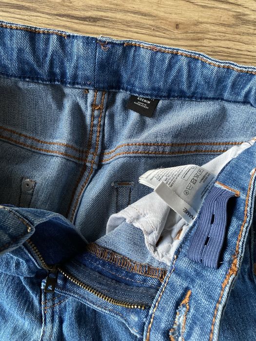 Krótkie spodenki jeansowe rozm.134 Denim