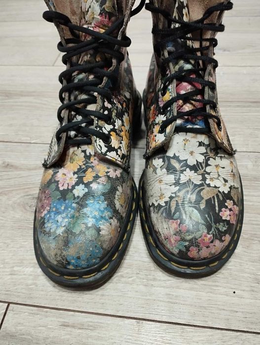Dr. Martens Sienna Miller vintage rare Made in England size UK6