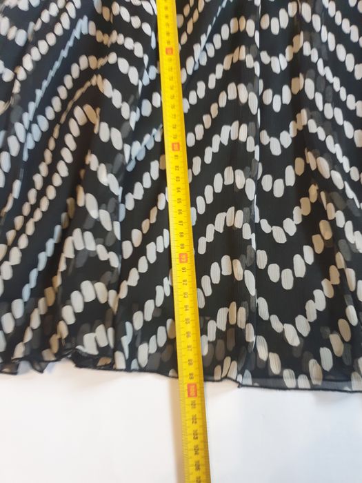 Czarna sukienka w kropki Lindex roz.42
