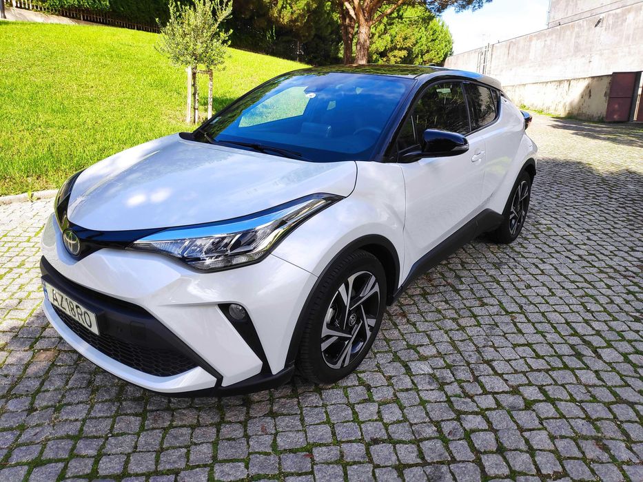 Toyota C-HR 1.8 Hybrid Square Collection