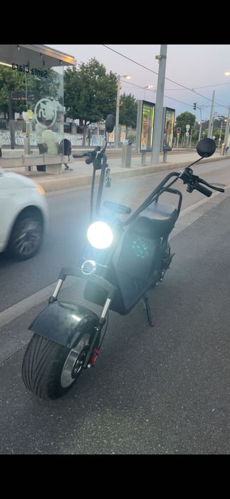 Scooter sem matricula 100 km rodados (como nova)