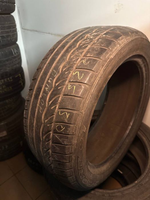 Dunlop sp sport 01 235/50/18 лето пара