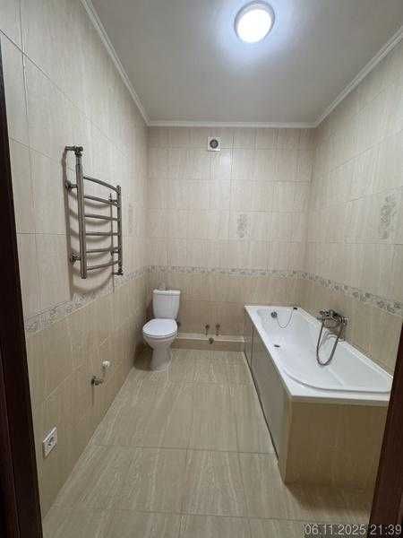 Продаж 2-кімн. квартири по вул.Залізнична, близько до центру