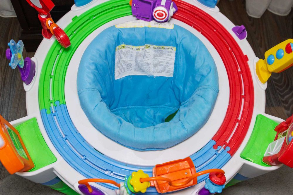 Развивающий центр для детей Little Tikes