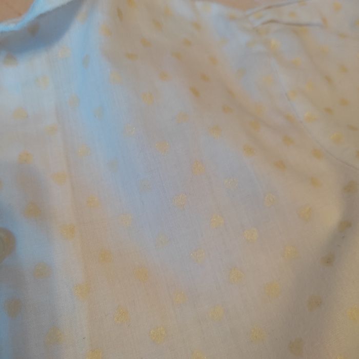 Koszula w złote serduszka 92