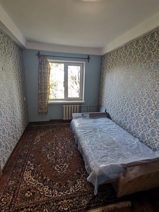 Продам 2х ком квартиру в центре города