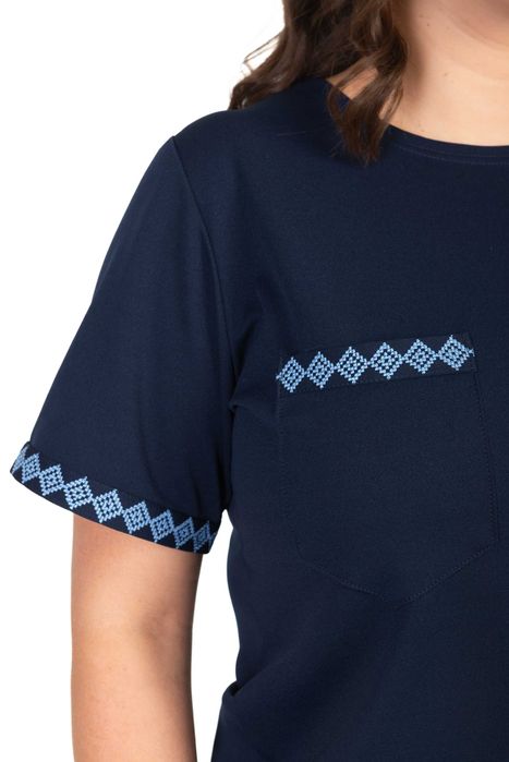 Жіночий спідничний костюм з вишивкою Грація (в асортименті)