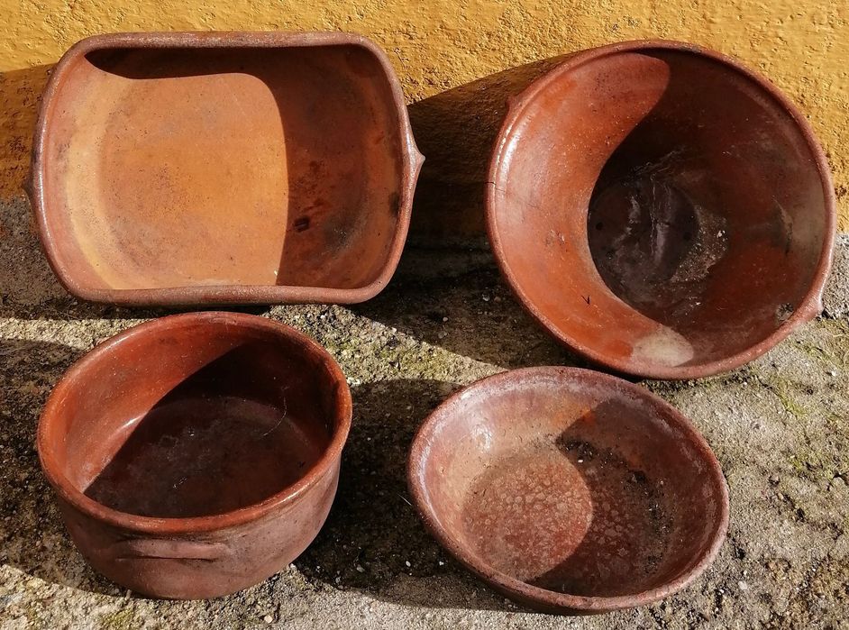 várias peças de barro valor varia