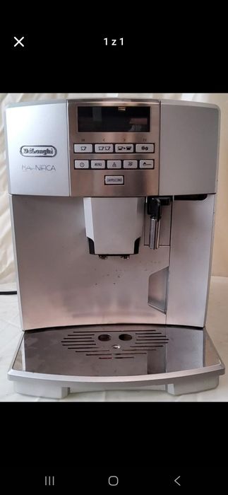 2 sztuki Ekspres Delonghi magnifica Pronto Cappuccino ESAM04.350.S