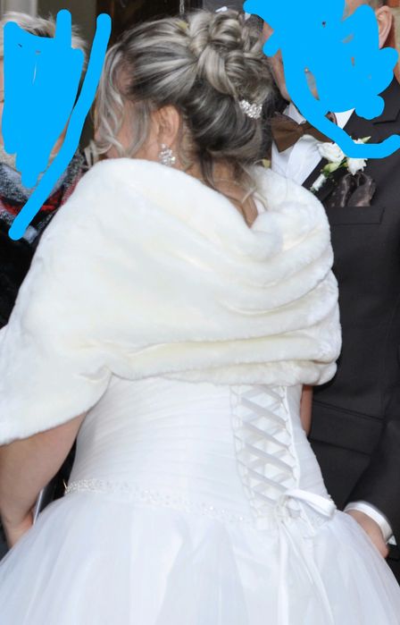 Przepiękne Bolerko ślubne