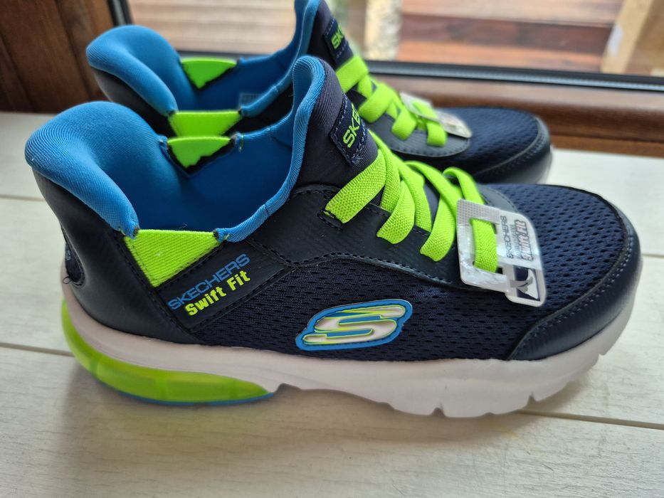Buty Adidasy Wsuwane Skechers 32