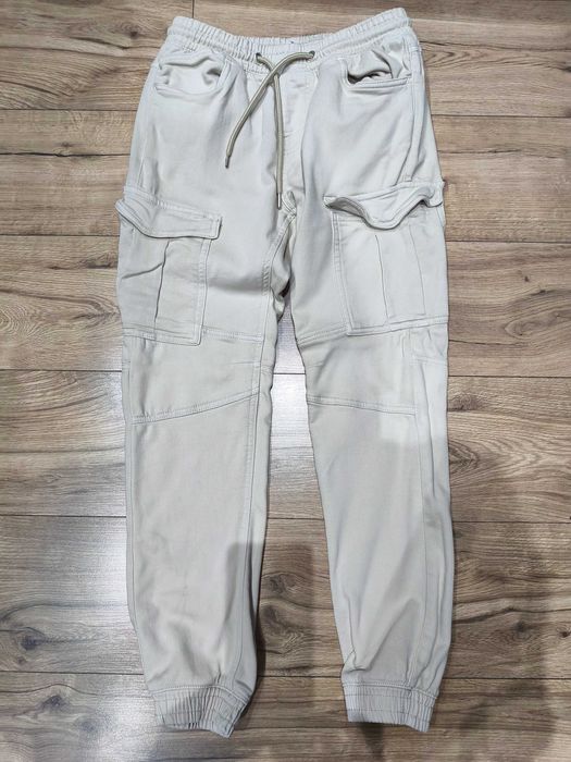 Spodnie jogger Sinsay 28 bojówki