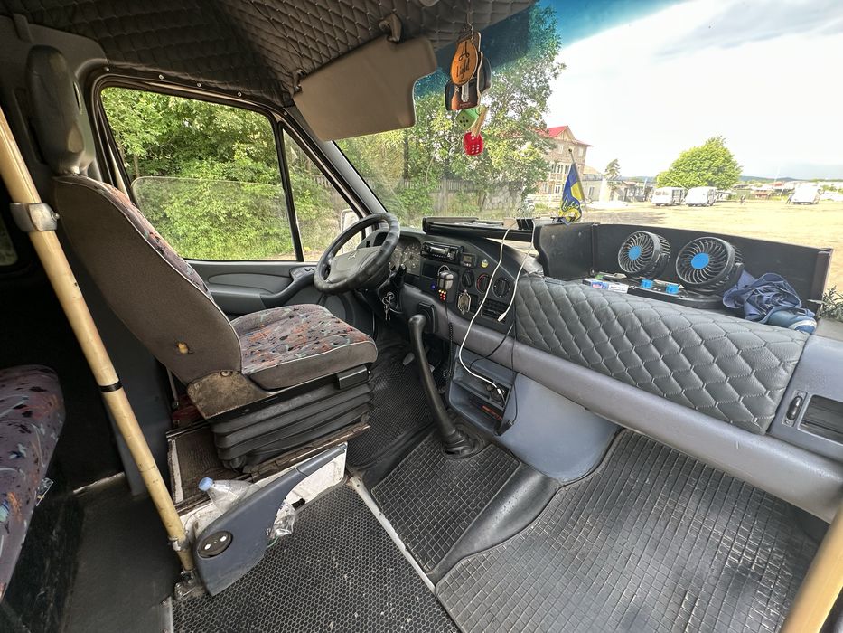 Мерседес Спрінтер/Автобус/412/2.9/Mercedes-Benz Spriner