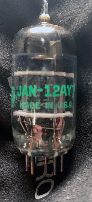 Mikrofon studyjny Peluso 22 251