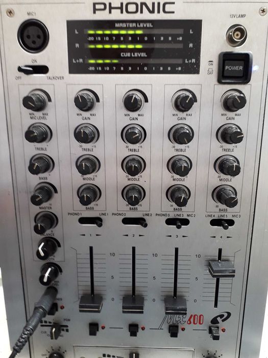 Mesa de som stereo Phonic mx 600