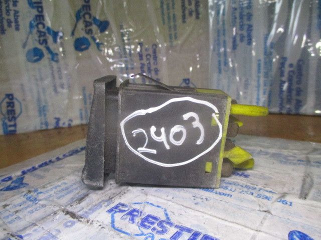 Botão / interruptor de luzes AUDI 100 (4A2, C4)
