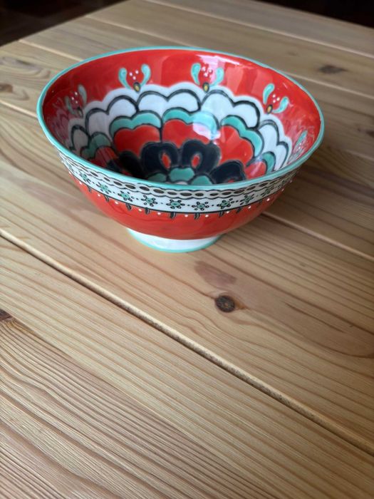 Unique Ceramic Bowls - Assorted Pieces437155959250636801