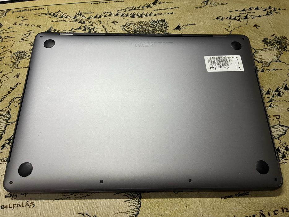 MacBook Pro 2017 13" i5 16/256GB Touch Bar Space Gray