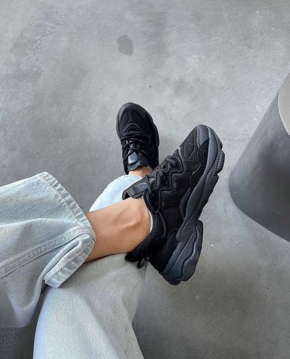 Кроссовки Женские Adidas Ozweego Triple Black/Жіночі Кросівки Адідас Озвіго/Кроссовки адидас Озвиго