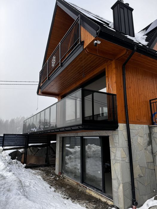 Balustrady szklane barierki aluminiowe