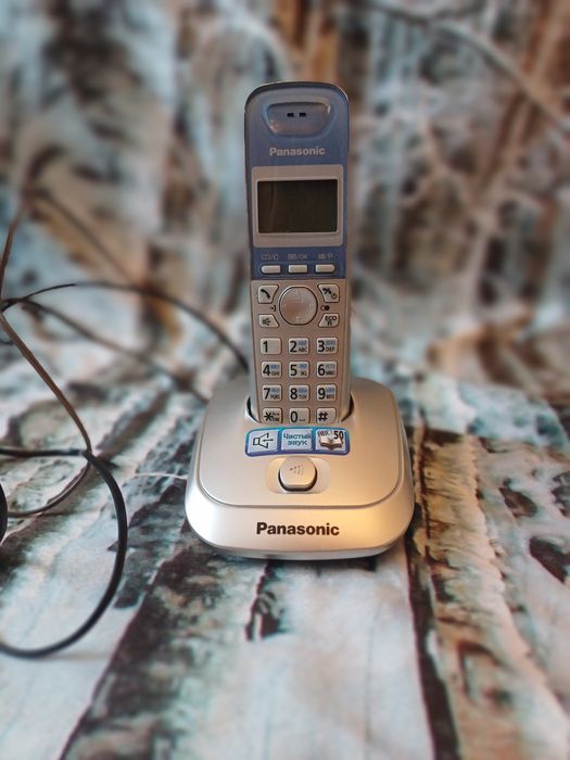 Продам радиотелефон Panasonic KX-TG2511UA