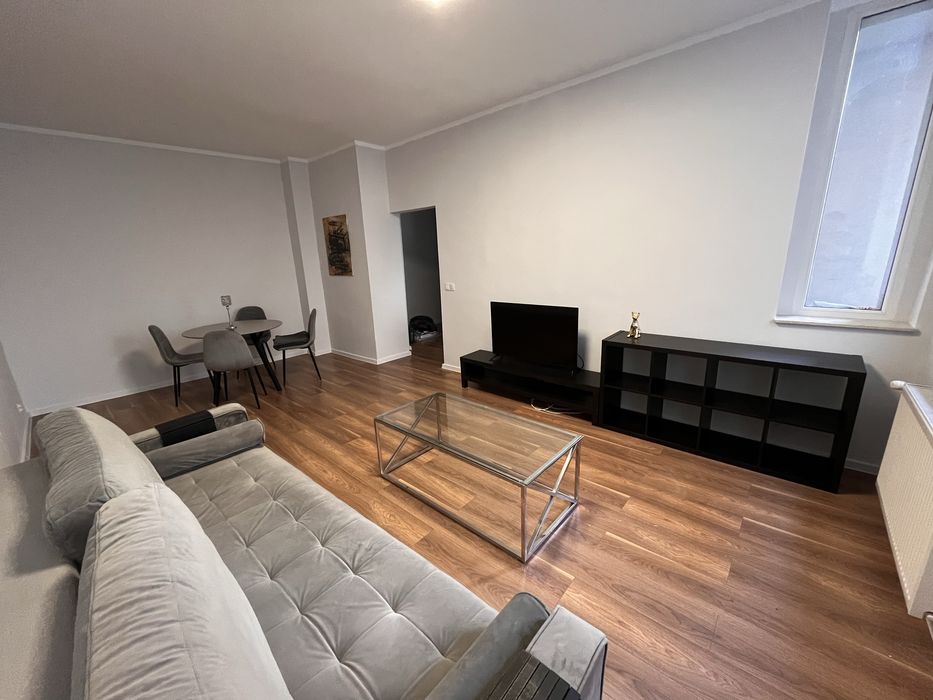 2 pokoje, CO, balkon, naprzeciwko Parku Kahla