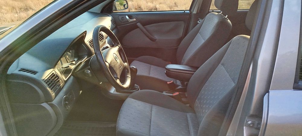 Skoda Octavia tour 1.6 2007рік газ/бензин