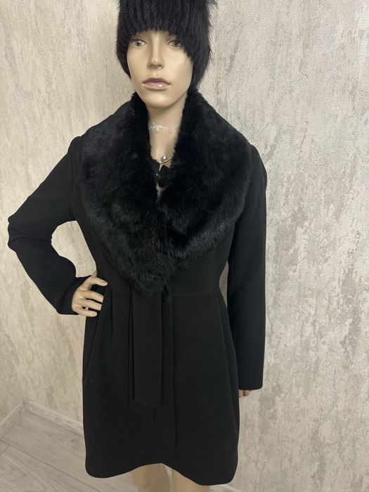 Кашимірове пальто з натуральним хутром