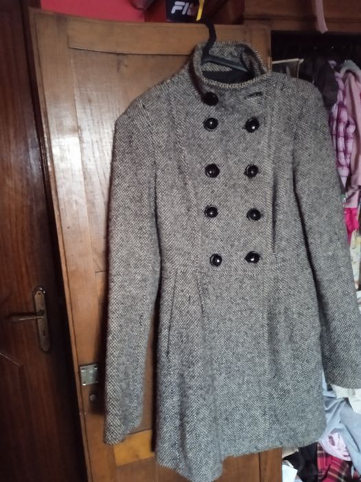 Sobretudo quente e cintado