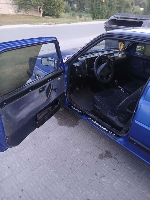Продам гольф 2 повнісню на ходу
