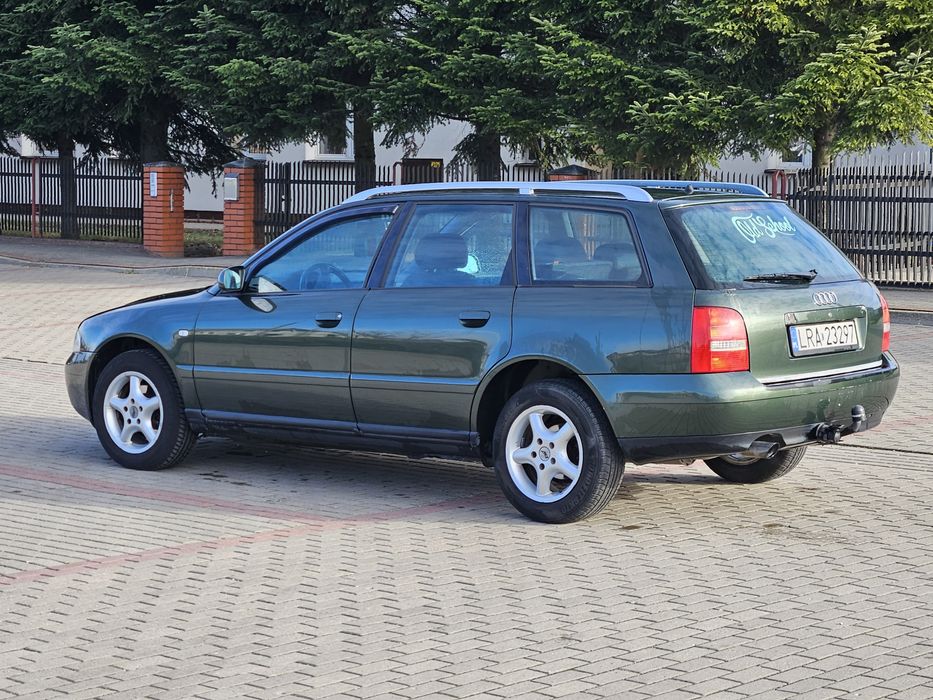 Audi A4 B5 FL 2000r. 1.8 Benz.