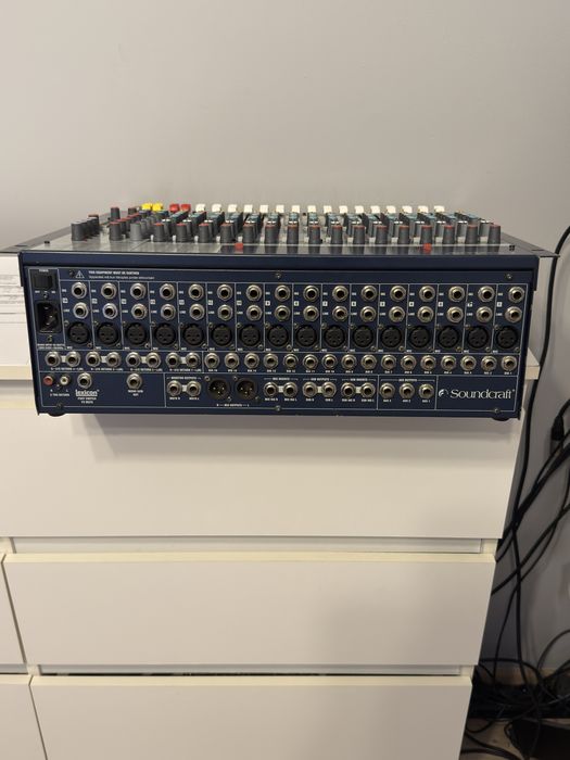 Soundcraft FX 16ii mikser